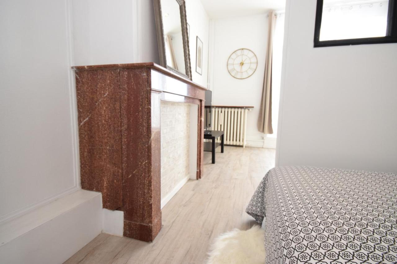 Chic Appart Design - Hyper Centre - Tramway - Free Wifi - Lerelaisdodile12 Valenciennes Eksteriør bilde